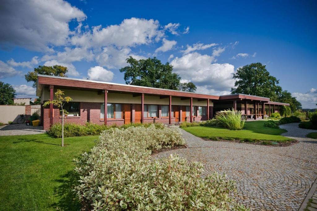 Villa Cztery Pory Roku Zbaszynek Luaran gambar