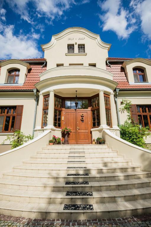 Villa Cztery Pory Roku Zbaszynek Luaran gambar